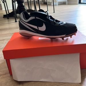 Nike baseball cleats